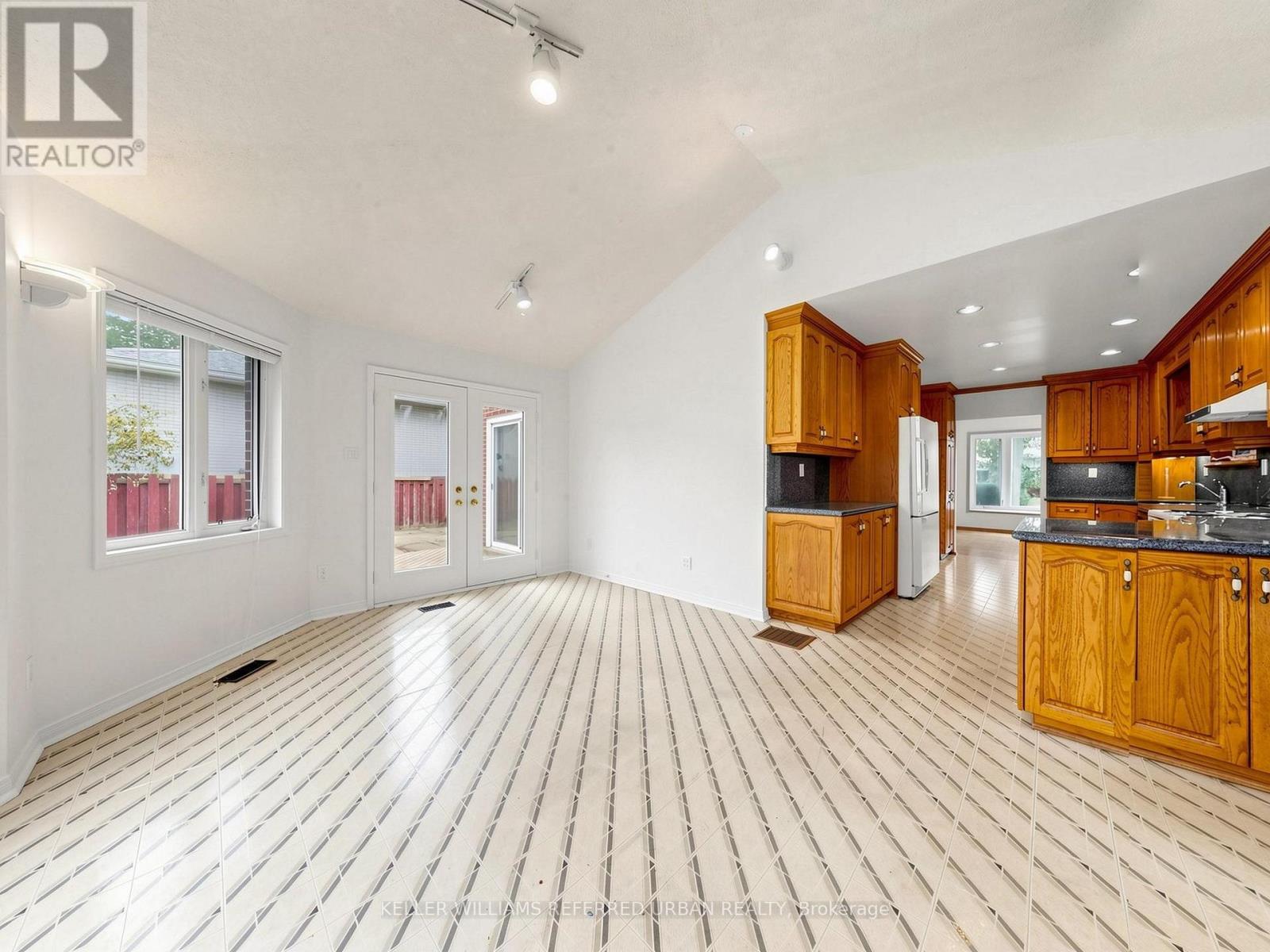 82 CROSSBOW CRESCENT - 20