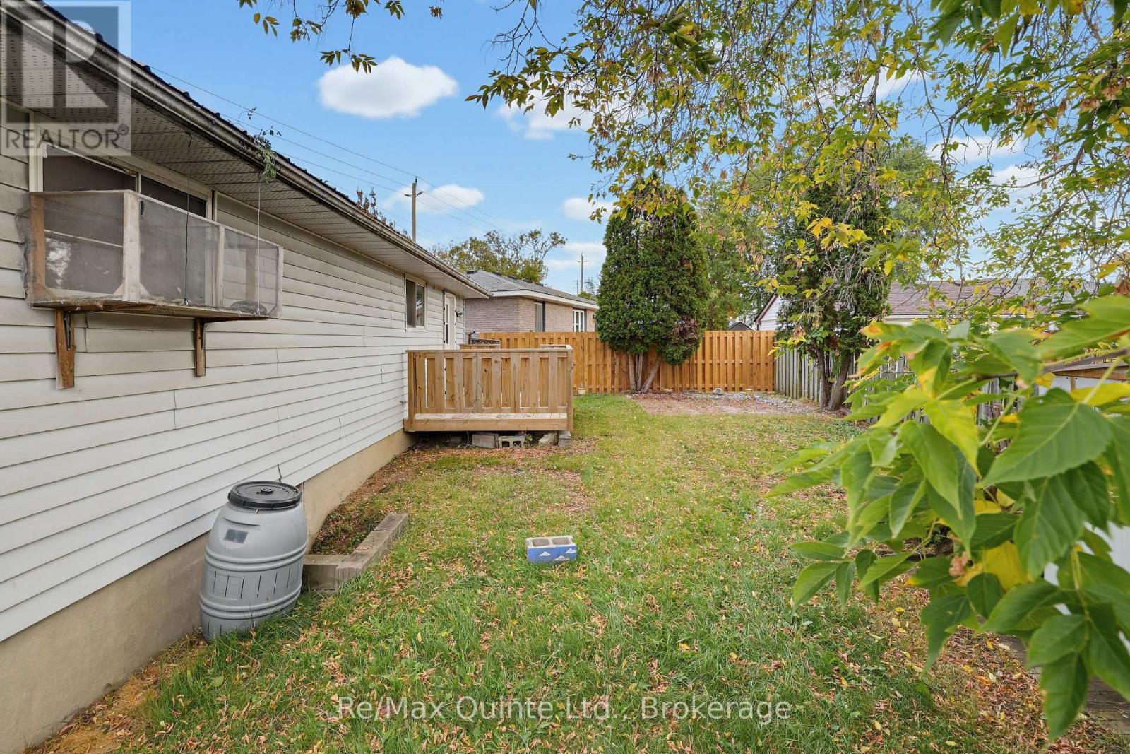 9 Mcfarland Drive, Belleville, ON photo 26