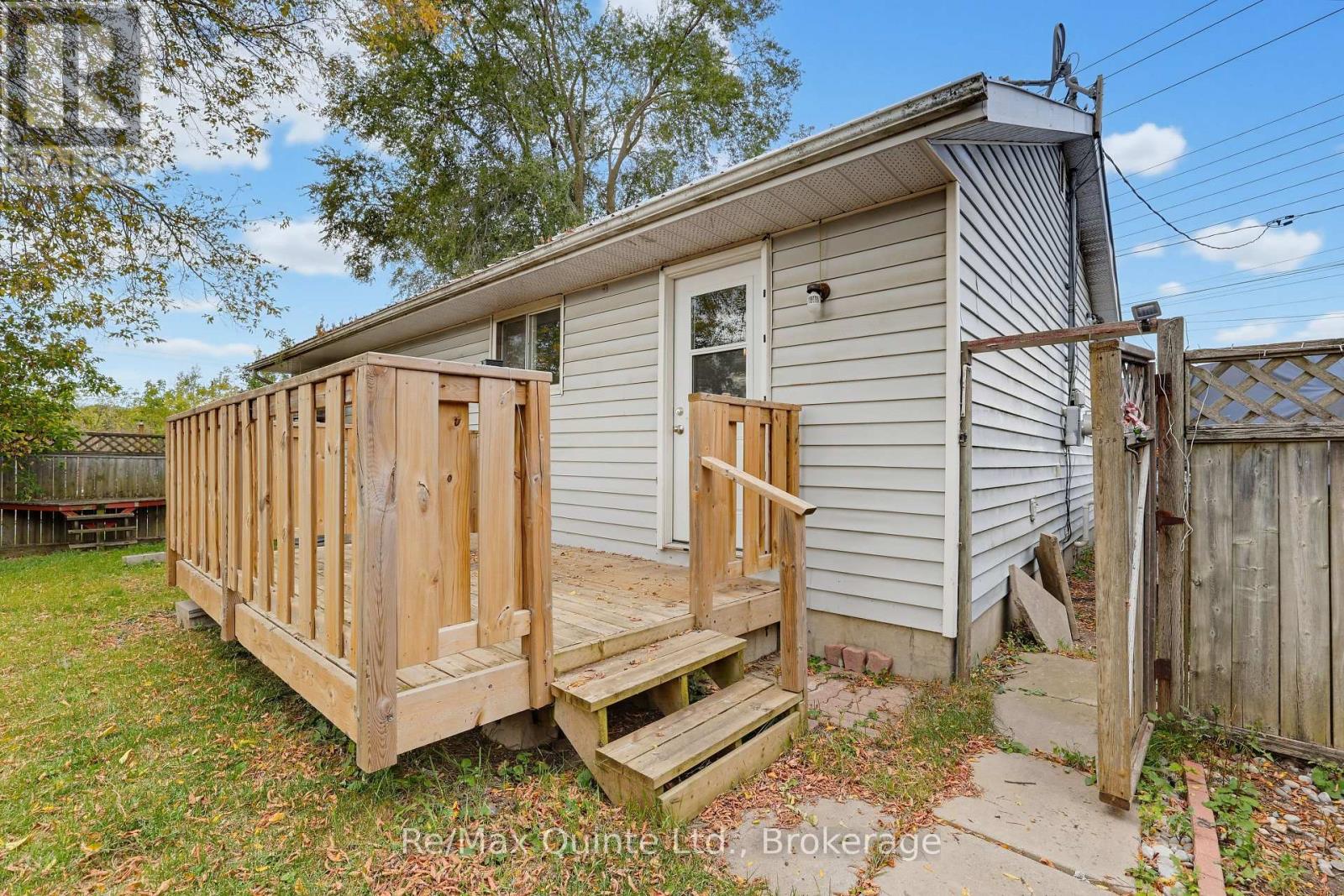 9 Mcfarland Drive, Belleville, ON photo 27