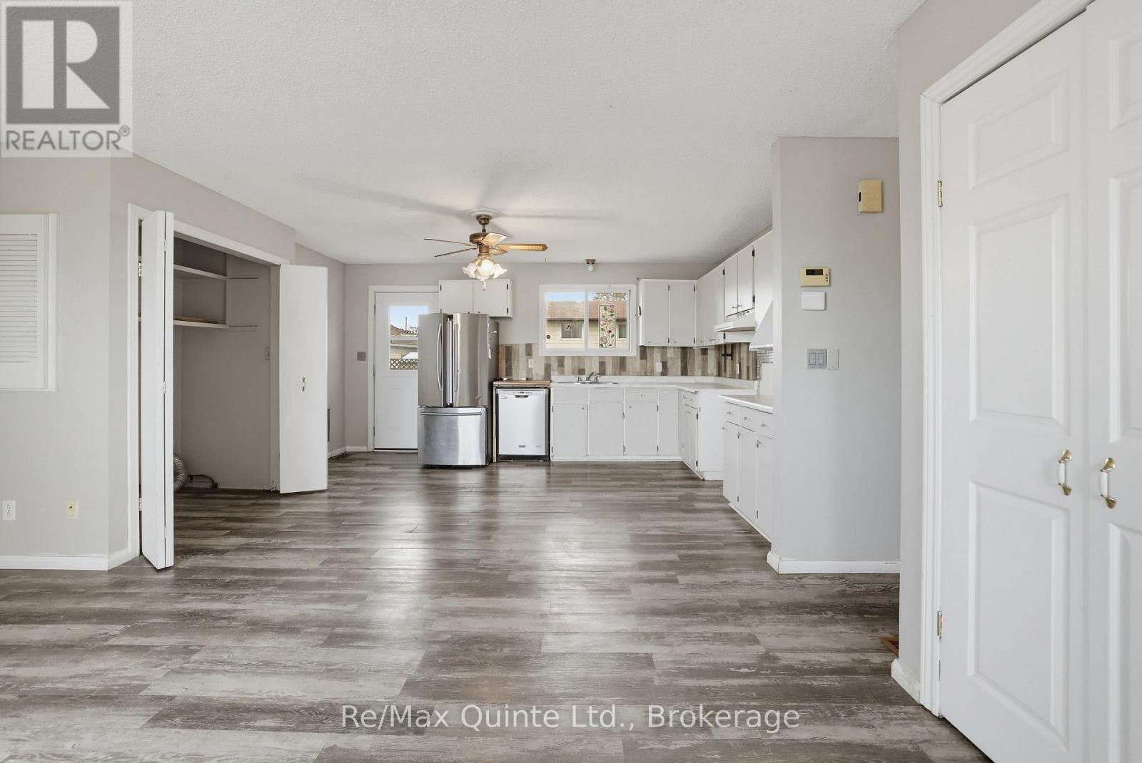 9 MCFARLAND DRIVE, Belleville (Belleville Ward) — photo 5