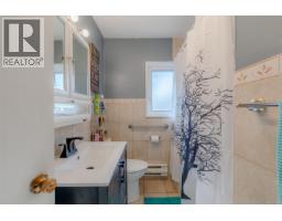 3968 Glenside Rd, Port Alberni, BC V9Y5X7 Photo 26