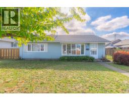 Kitchen - 3968 Glenside Rd, Port Alberni, BC V9Y5X7 Photo 6