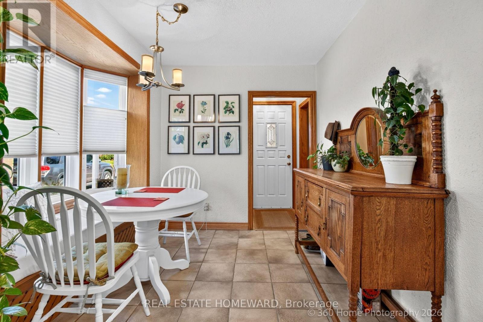 62 CLONMORE DRIVE, Toronto (Birchcliffe-Cliffside) — photo 4