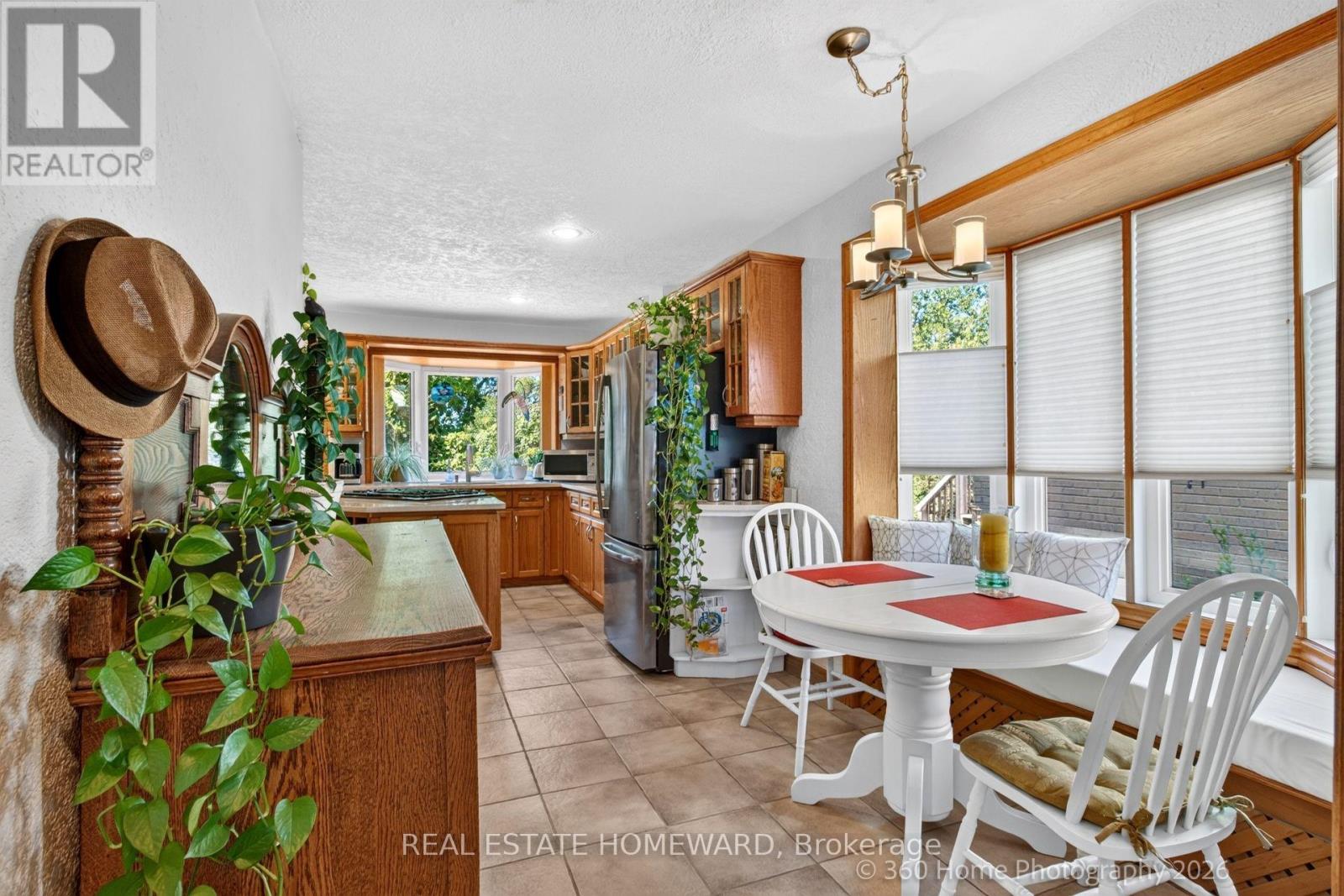 62 CLONMORE DRIVE, Toronto (Birchcliffe-Cliffside) — photo 5