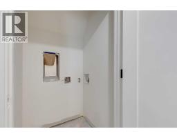 844 Hampshire Crescent NE - photo 44