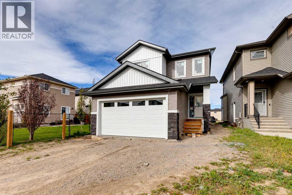 844 Hampshire Crescent NE, High River