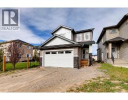 844 Hampshire Crescent NE - photo 1