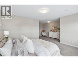 63 Fireside Crescent - photo 16