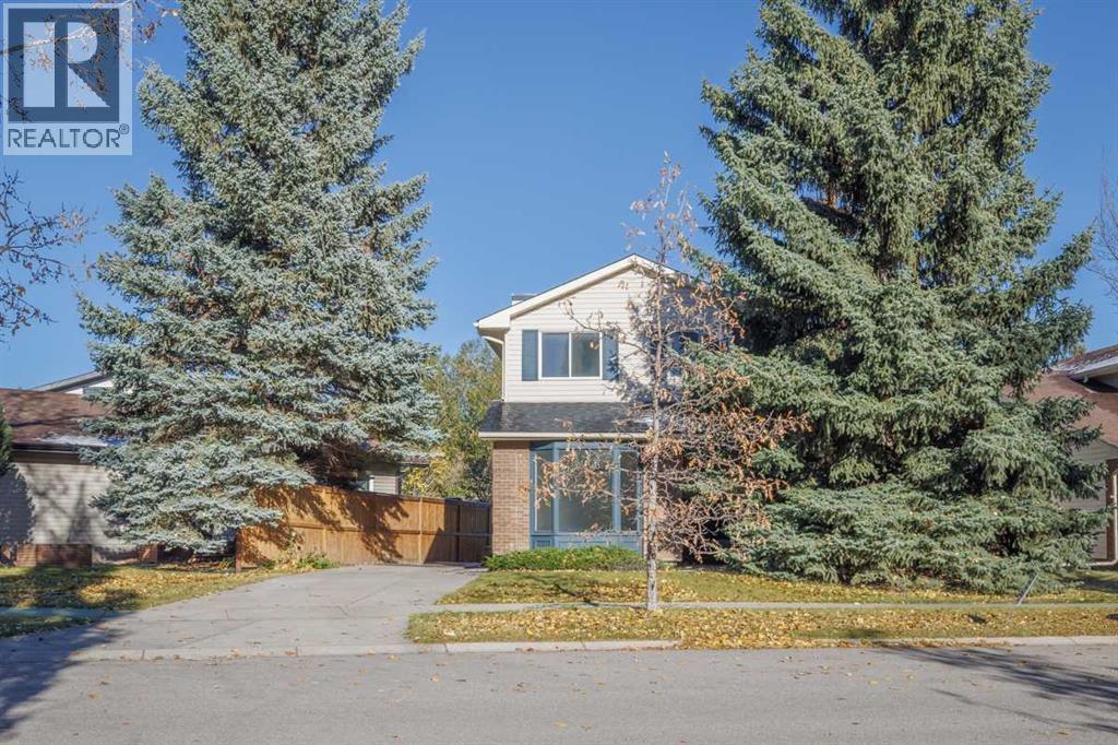 383 Woodfield Road SW, Calgary, Alberta, T2W3V8