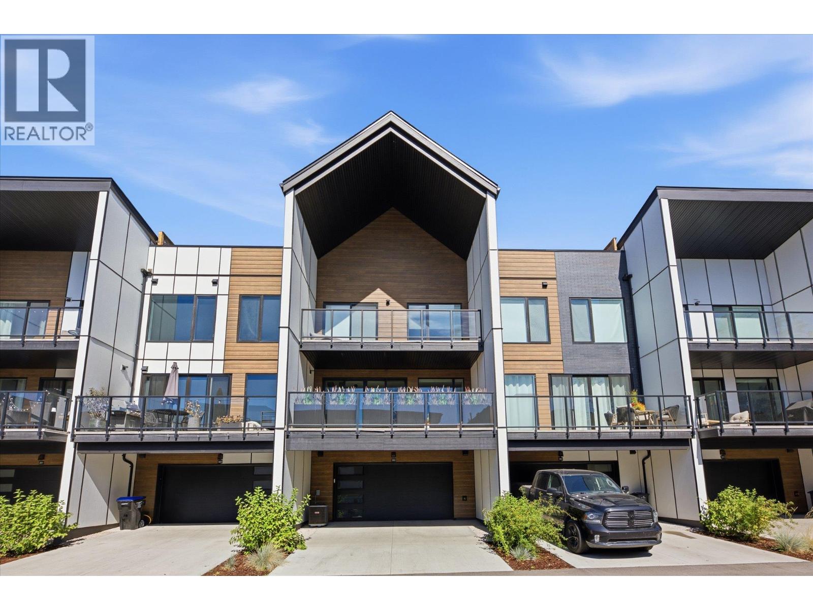 303 2735 SHANNON LAKE Road, West Kelowna