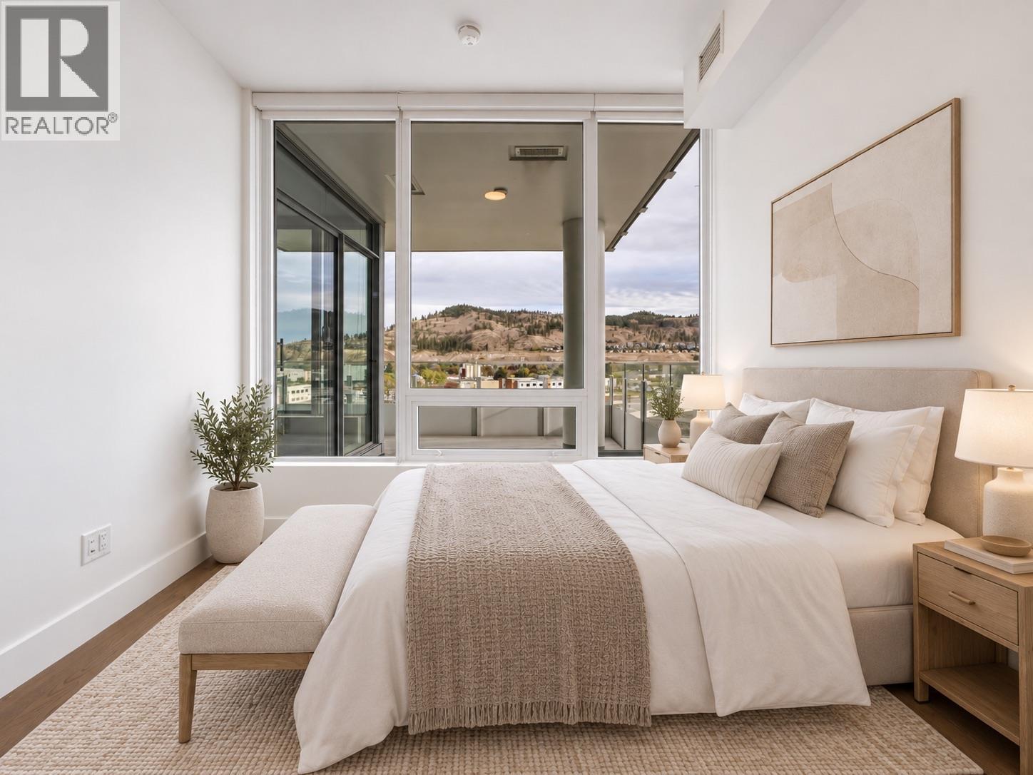 1181 Sunset Drive Unit# 701, Kelowna
