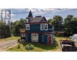 Family room - 122 Queen Street, Parrsboro, NS B0M1S0 Photo 6