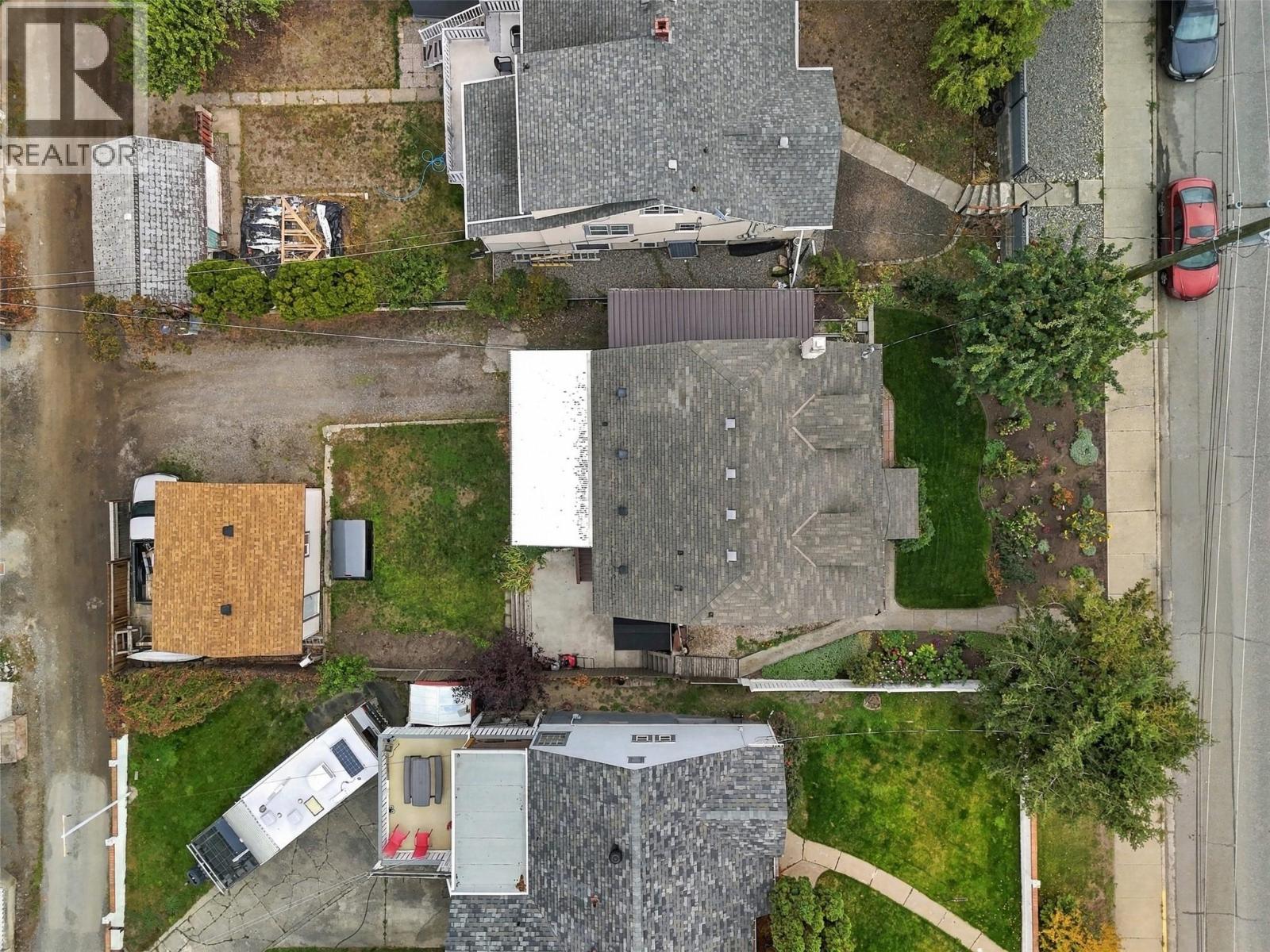 812 Columbia Street - 3