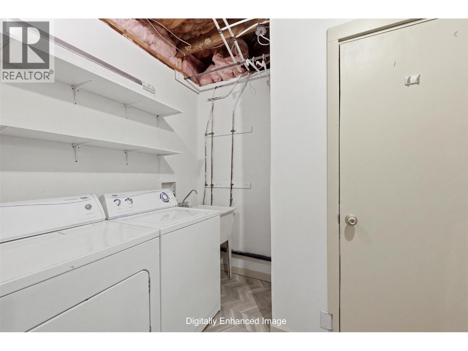 812 Columbia Street - 36