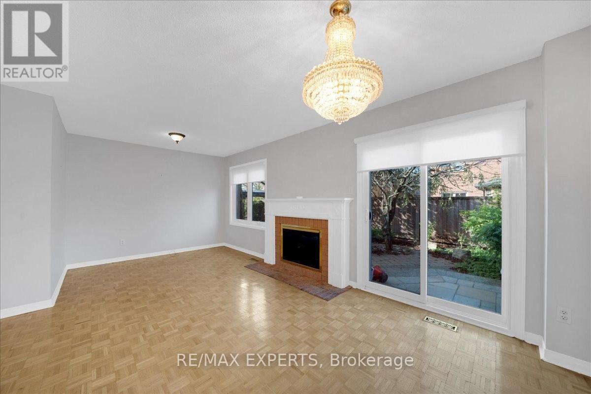 117 PINEDALE GATE, Vaughan (East Woodbridge) — photo 10