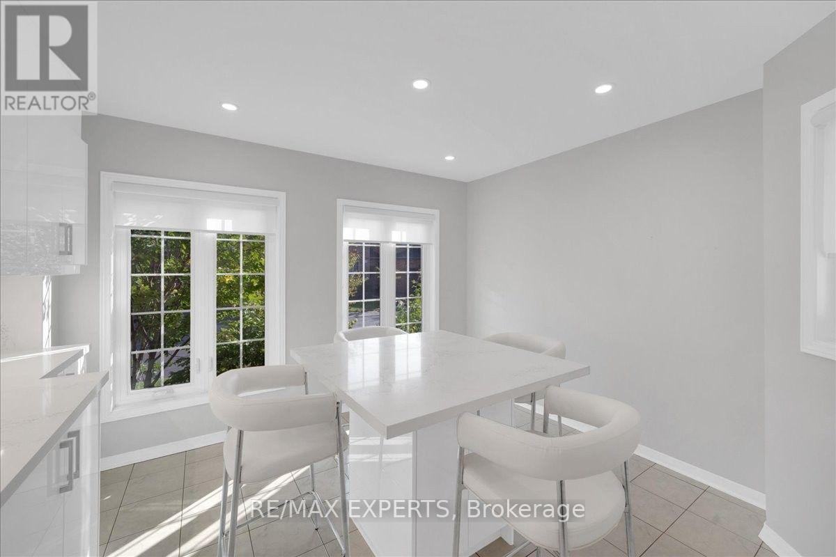 117 PINEDALE GATE, Vaughan (East Woodbridge) — photo 5