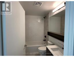 209 - 8888 Yonge Street, Richmond Hill, ON L4C6Z1 Photo 17