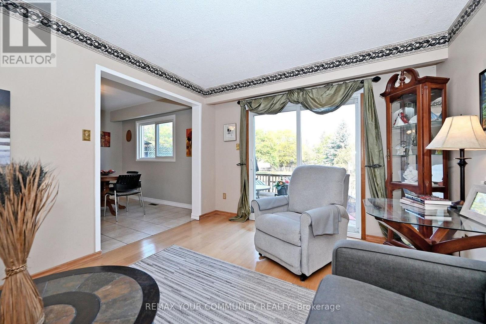 85 FRED COOK DRIVE - 11