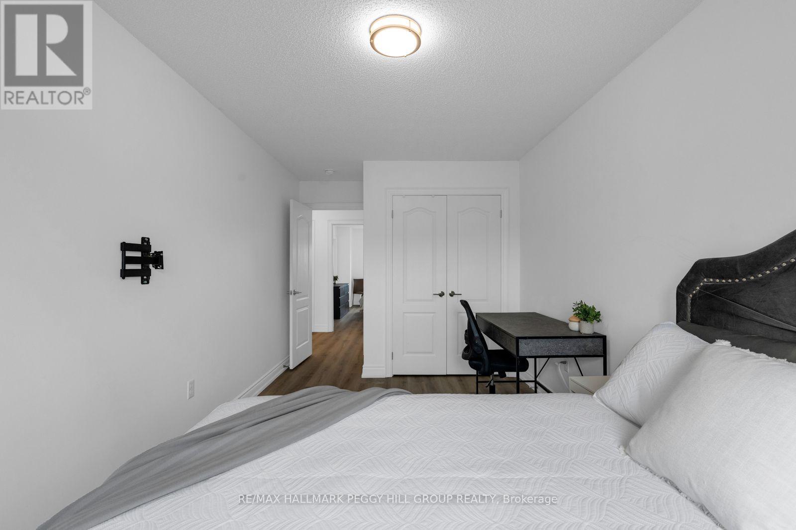 #3 31 MADELAINE DRIVE - 10