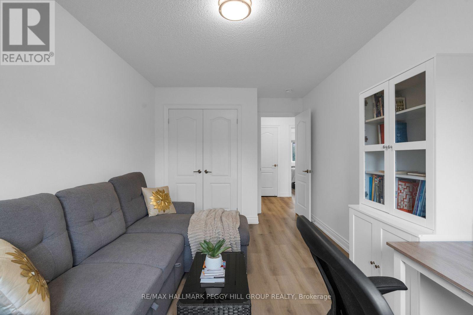 #3 31 MADELAINE DRIVE - 12