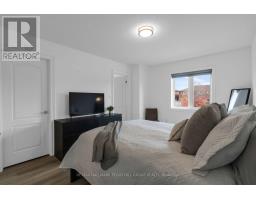 Bedroom 3 - 3 - 31 Madelaine Drive, Barrie, ON L9J0G8 Photo 7