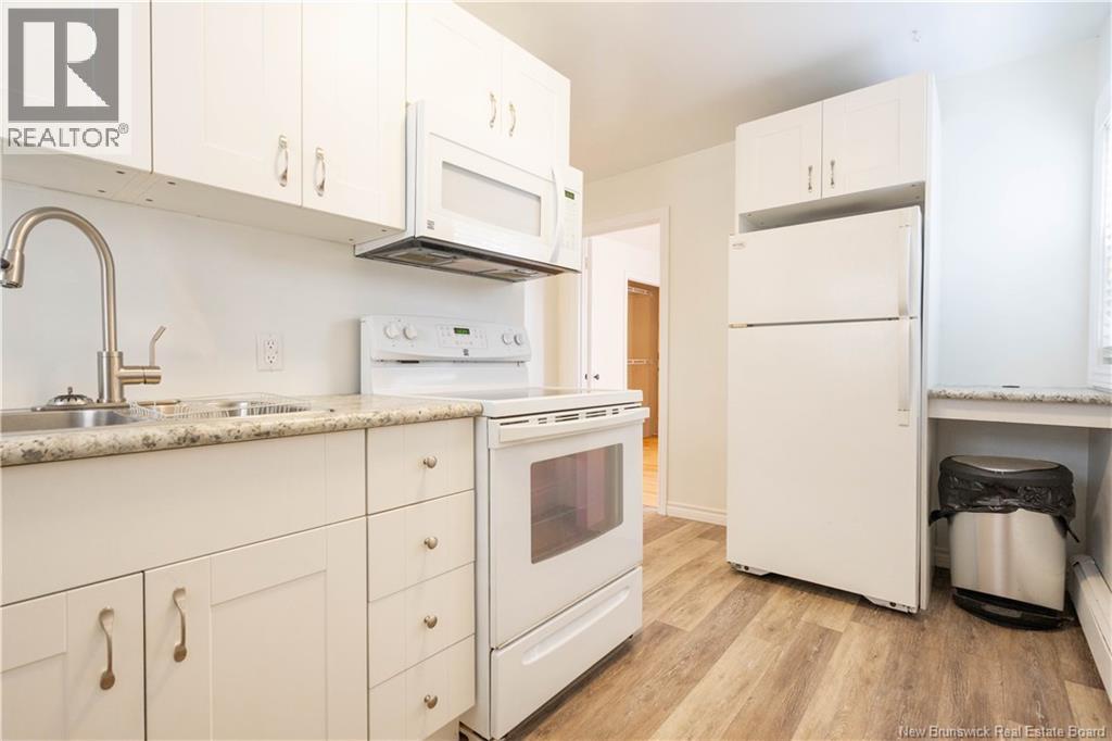 31 Topeka Street - 15