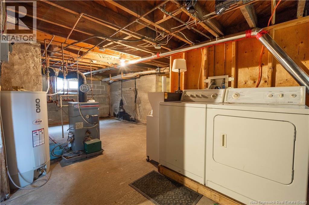 31 Topeka Street - 18