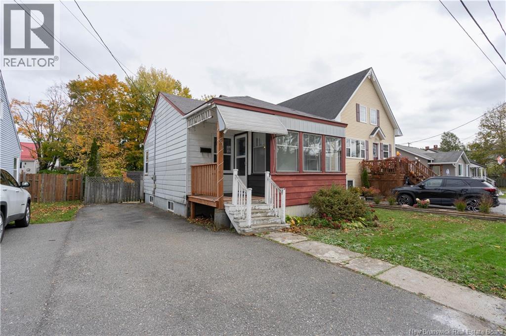 31 Topeka Street - 21