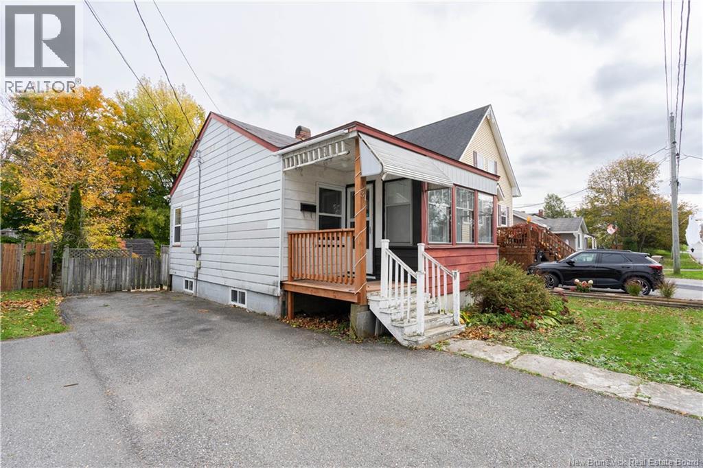 31 Topeka Street - 22