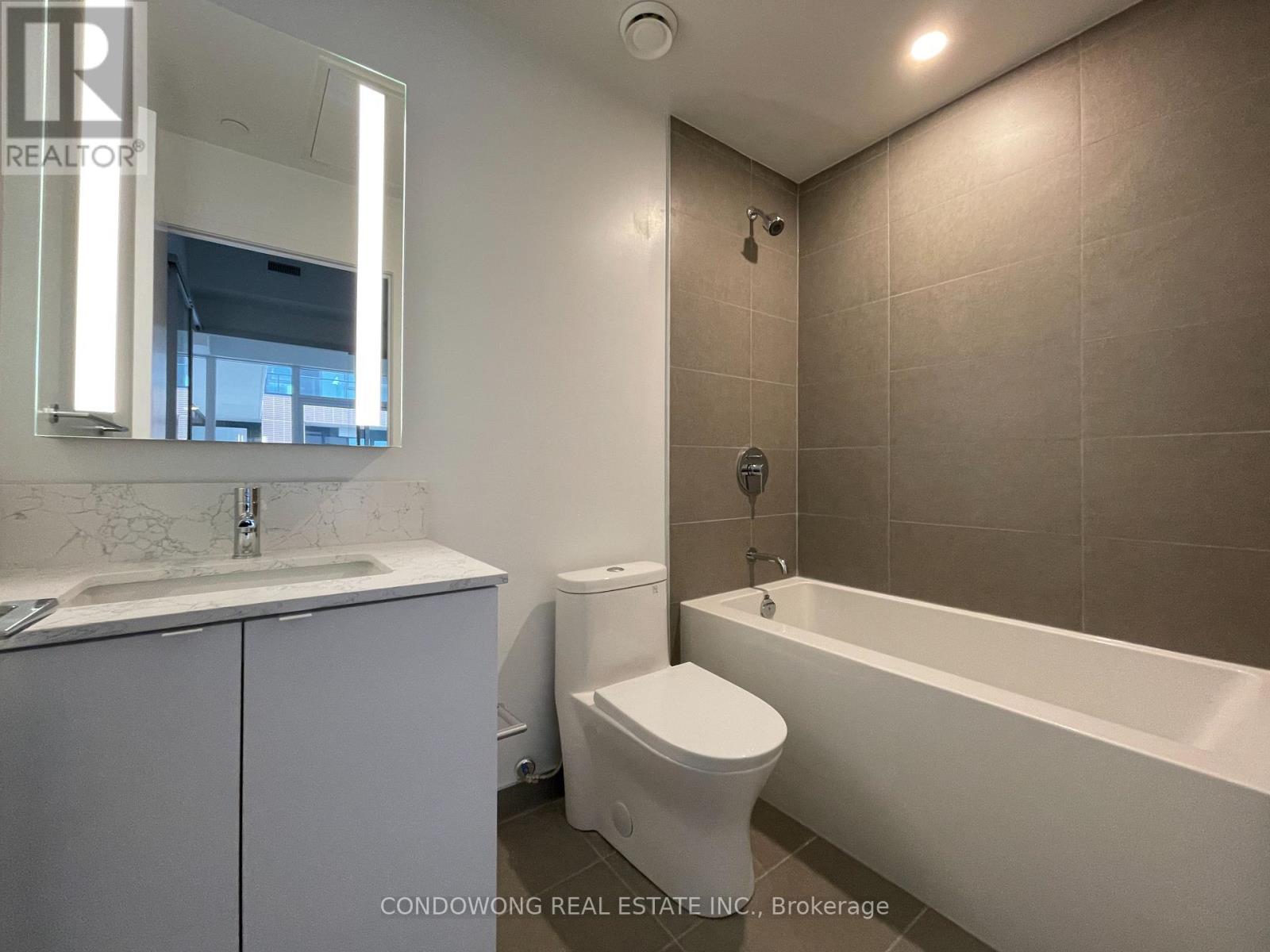 LP9 - 270 DUFFERIN STREET, Toronto (South Parkdale) — photo 11