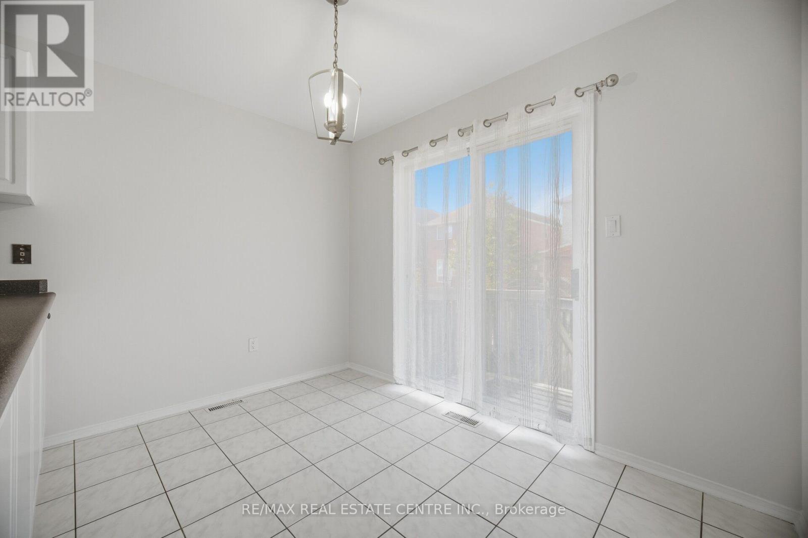 3727 Althorpe Circle — photo 20