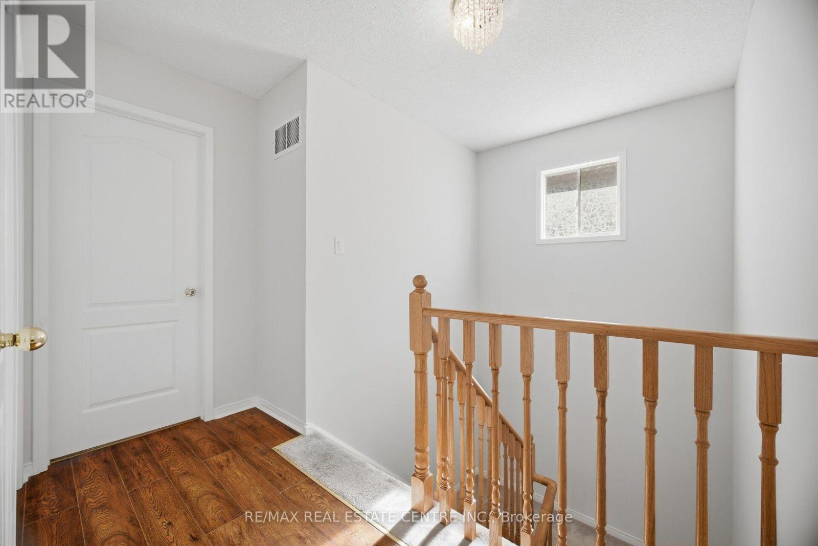 3727 Althorpe Circle — photo 29