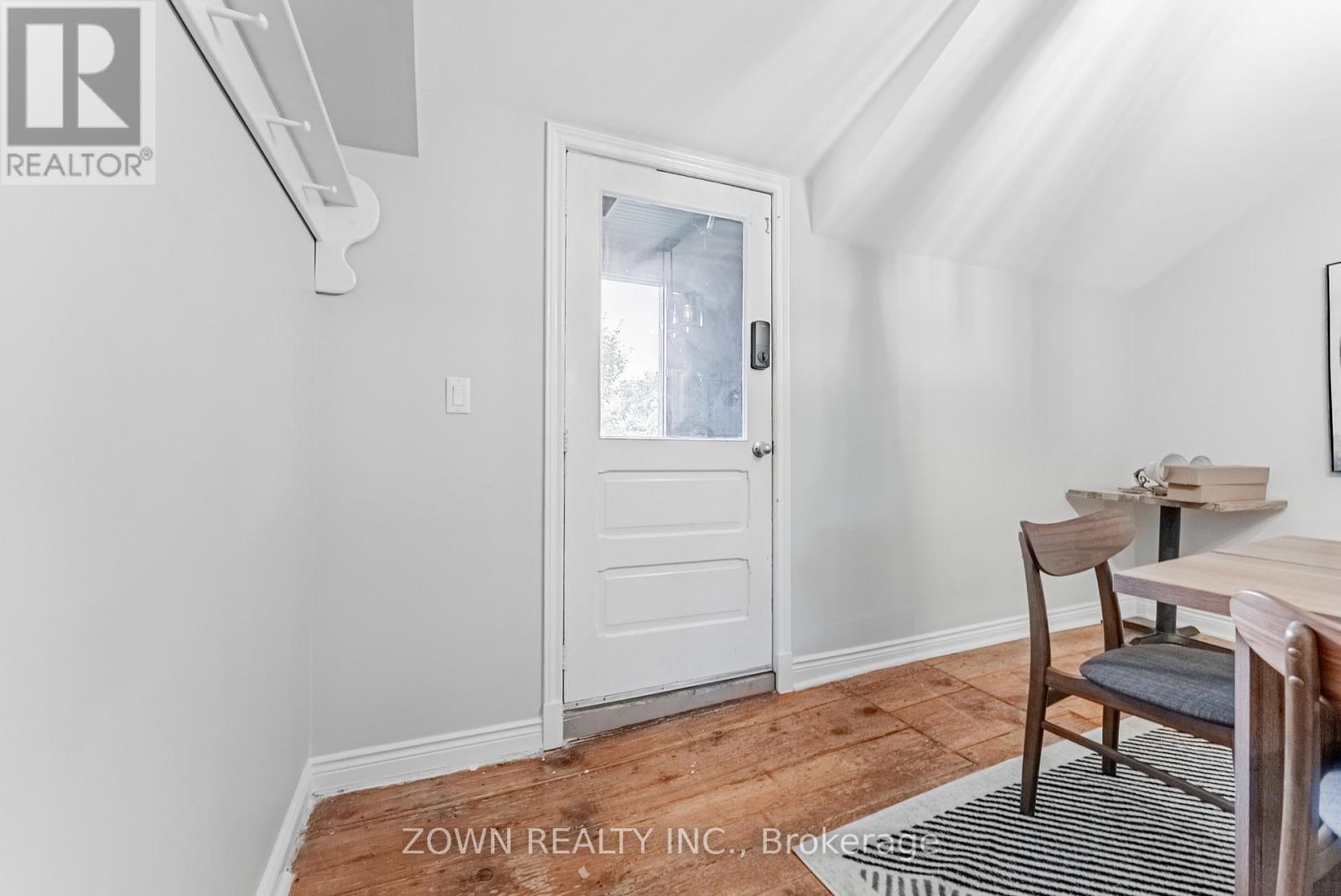 UPPER - 17277 OLD MAIN STREET, Caledon — photo 4