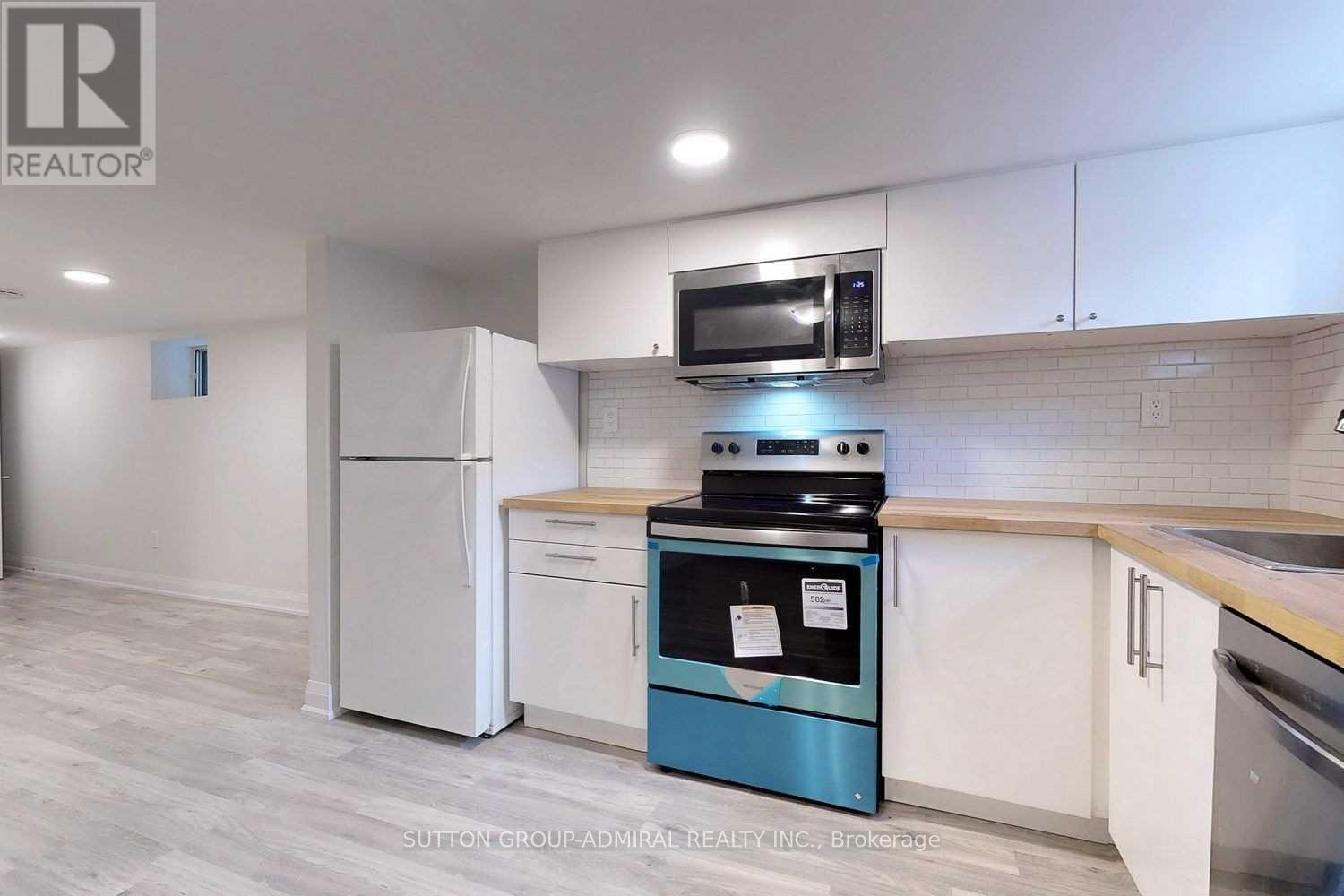 LOWER - 126 ARMSTRONG AVENUE, Toronto (Dovercourt-Wallace Emerson-Junction) — photo 4