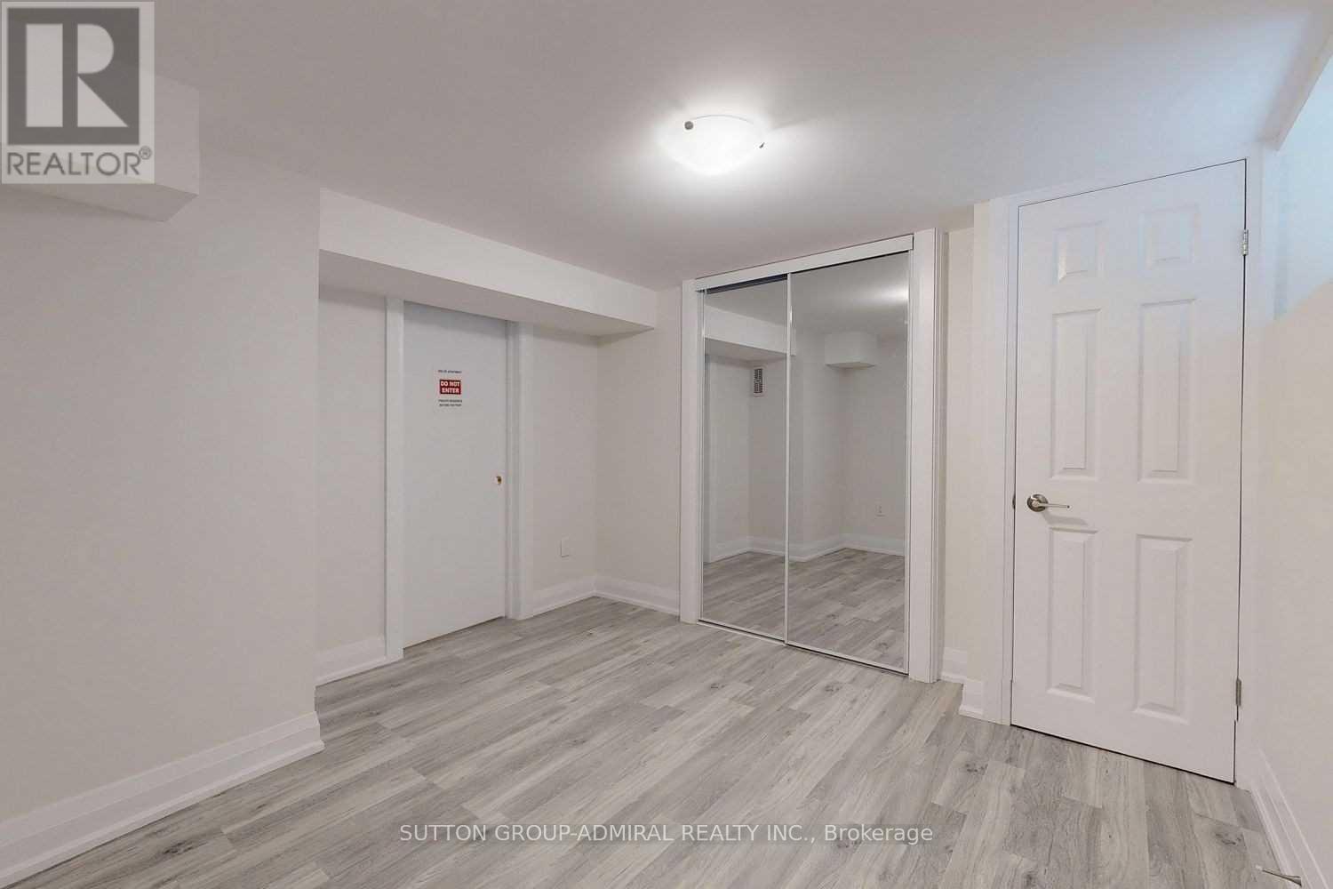 LOWER - 126 ARMSTRONG AVENUE, Toronto (Dovercourt-Wallace Emerson-Junction) — photo 9