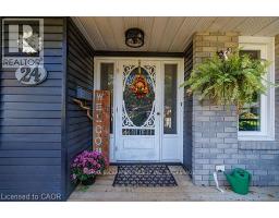 4pc Bathroom - 24 Inglewood Court, Grimsby, ON L3M4S2 Photo 6