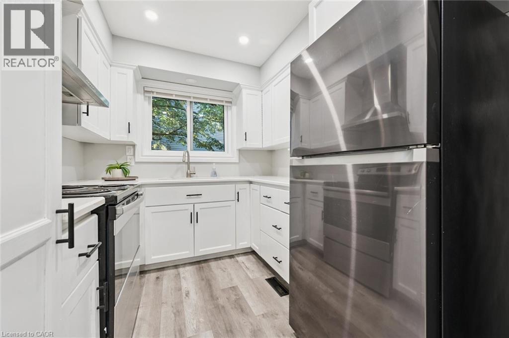 46 CEDARWOODS Crescent Unit# 20, Kitchener — photo 11