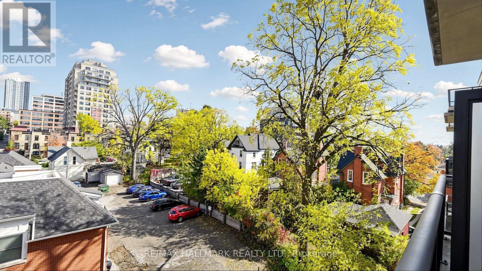 399 Queen Street South — photo 36