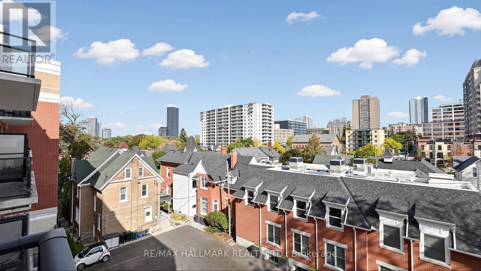 399 Queen Street South — photo 38