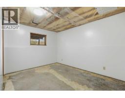 422 8 Street N, Picture Butte, AB T0K1V0 Photo 25