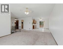 Kitchen - 422 8 Street N, Picture Butte, AB T0K1V0 Photo 6
