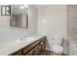 Recreational, Games room - 422 8 Street N, Picture Butte, AB T0K1V0 Photo 12
