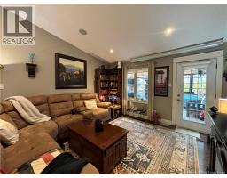 4pc Ensuite bath - 180 Erinvale Drive, Moncton, NB E1A5S7 Photo 6