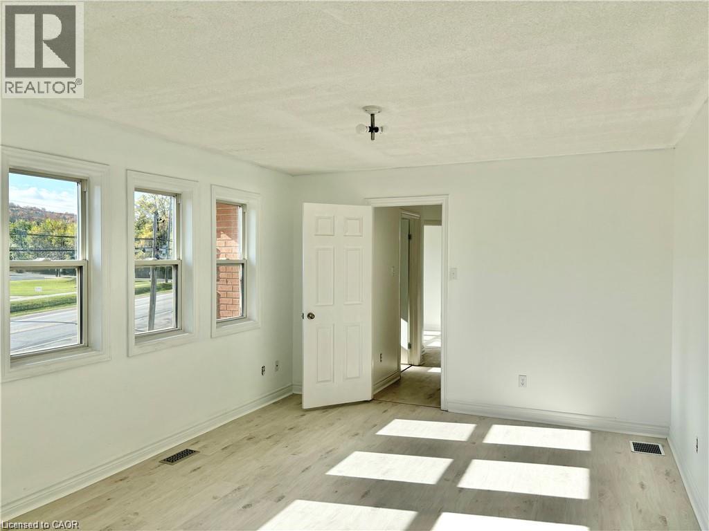299 MAIN Street E Unit# A, Grimsby — photo 12