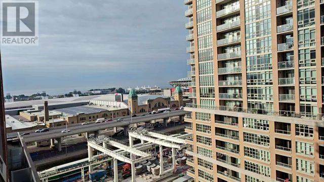 65 East Liberty Street — photo 10