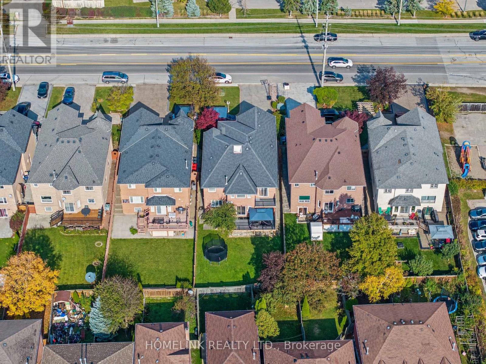 5054 TERRY FOX WAY - 6