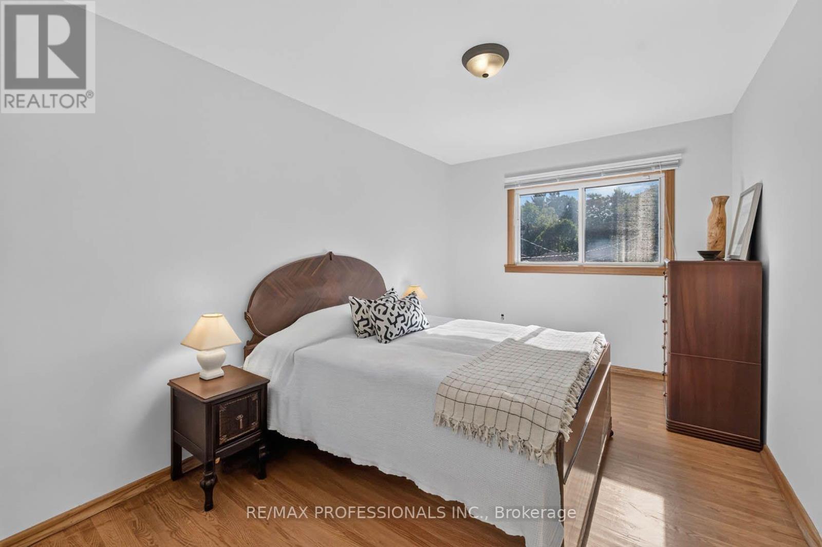 2467 Edenhurst Drive — photo 18