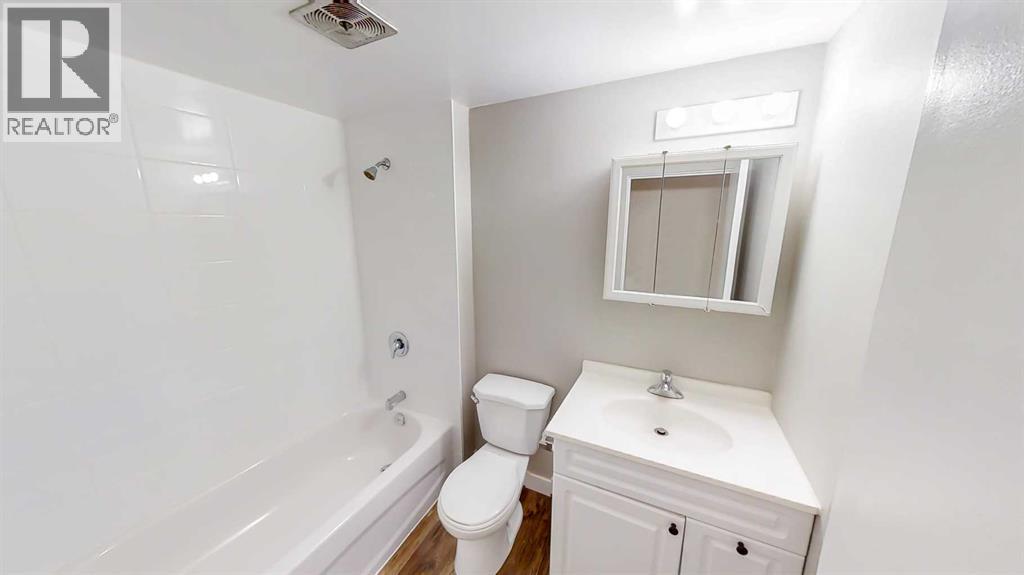 8, 10802 99 Street, photo 10 of 13