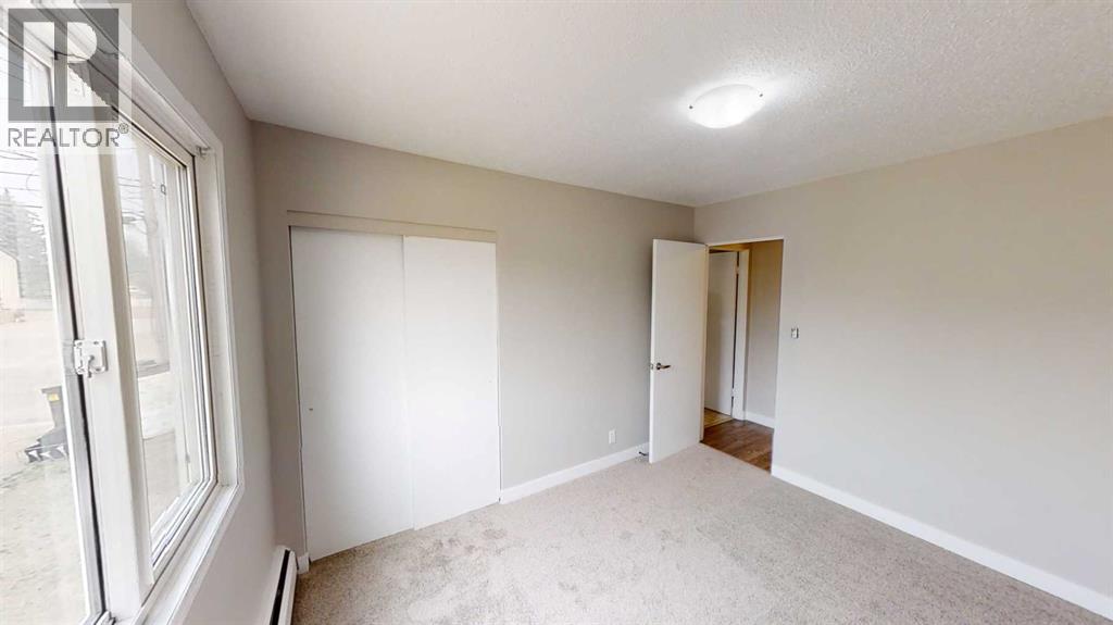 8, 10802 99 Street, photo 8 of 13