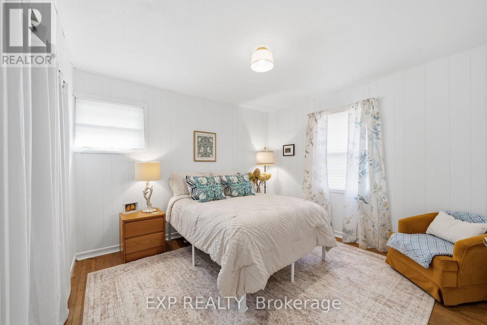 264 Douglas Street — photo 22
